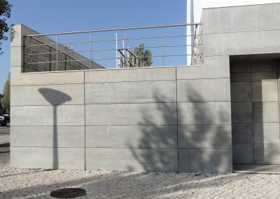 Płyty beton architektoniczny na elewacji