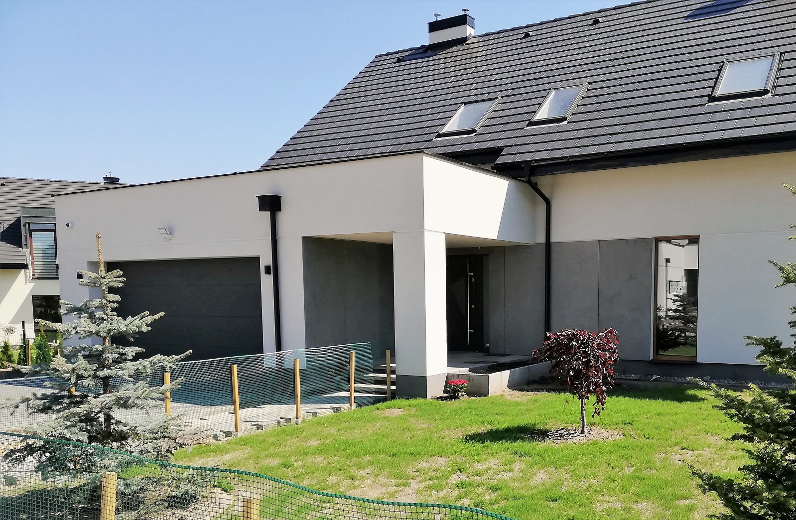 elewacja-z-płyt-betonowych-artis-visio okładzina elewacyjna betonowa