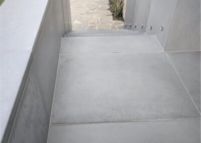 Płyty tarasowe i schody z betonu