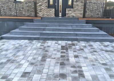 Schody betonowe zewnętrzne