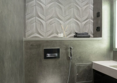 Płytka betonowa w projekcie toalety