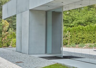 elewacja z płyt z betonu architektonicznego